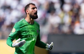 دوناروما «محبط وحزين» لاستبعاده من باريس سان جرمان 