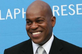 مقتل مغني الأوبرا غوبيلانت سايكس.. واعتقال ابنه