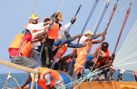 الجولة الثانية للشراعية 43 قدما في شواطئ دبي السبت