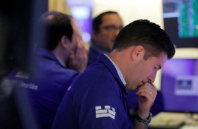 وول ستريت تغلق على تغير طفيف مع تعويض مكاسب ديزني