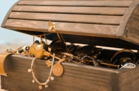 عمرها 20 قرنا.. العثور على مجوهرات ذهبية 