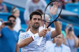 ديوكوفيتش بصعوبة إلى ثمن نهائي سينسيناتي 