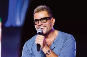 عمرو دياب.. فنان استثنائي وصوتٌ لم يغلبه الزمن