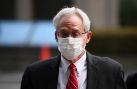 القضاء الياباني يحكم بالسجن على مساعد غصن 