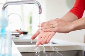 التعامل الصحيح مع حروق الماء المغلي