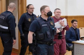 ألمانيا: محاكمة 5 متهمين بالتخطيط لانقلاب وخطف وزير