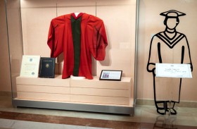 مشروع «درجة علمية» يستذكر حصول حاكم الشارقة على الدكتوراة الفخرية من جامعة شيفيلد