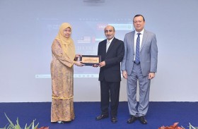 جامعة الإمارات تعقد ورشة عمل حول التعاون البحثي مع جامعة مالايا في كوالالمبور، ماليزيا