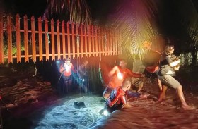 مقتل 8 في الفلبين وعشرات الآلاف تركوا منازلهم بسبب الفيضانات