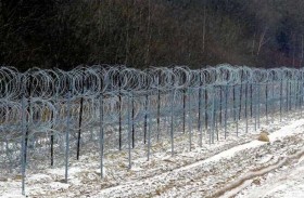 مأساة طفلة عراقية.. الموت يطاردها داخل غابة جليدية