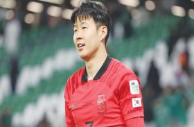 السجن 4 سنوات لامرأة ابتزت سون قائد كوريا الجنوبية 