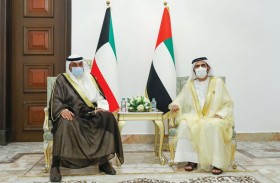 محمد بن راشد يلتقي رئيس مجلس وزراء دولة الكويت على هامش مؤتمر بغداد للتعاون والشراكة