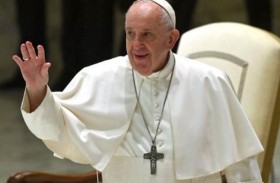 كاميرا للبابا فرنسيس تُباع بـ7,5 ملايين دولار 