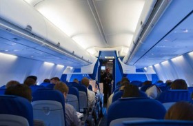 15 ألف دولار غرامة لرفضه ارتداء الكمامة بالطائرة