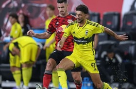 بمشاركة وسام أبو علي.. كولومبوس يتعادل سلبياً مع ريد بولز