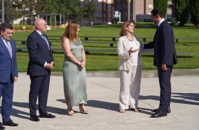 سلطان الجابر يناقش تعزيز التعاون وبناء الزخم اللازم لنجاح COP28 في احتواء الجميع وتحقيق أهدافه