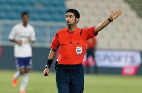 طاقم تحكيم إماراتي يدير مباراة الأهلي وبايرن ميونيخ في نصف نهائي مونديال الأندية