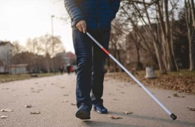 تظاهر بالعمى 53 عامًا.. قصة رجل جمع مليون يورو إعانات