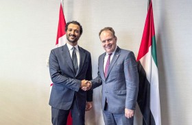 الإمارات وكندا تناقشان تعزيز التعاون في قطاعات الطيران والنقل واللوجستيات