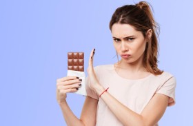 طبيبة تبدد أشهر الخرافات المتعلقة بالسكر