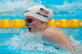 الأميركية جاكوبي تحرز ذهبية  سباحة 100 م صدراً 