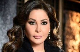 إليسا تغنّي أونلاين.. وترفض المزايدات على وطنيتها