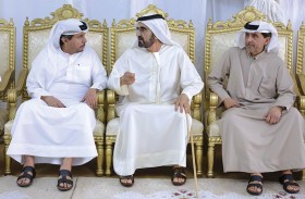 محمد بن راشد يقدّم واجب العزاء بوفاة والدة عبدالله سعيد العامري