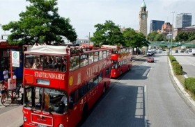 جولة في حافلة.. عبر الإنترنت