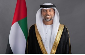 سهيل المزروعي: في يوم العلم نجدد العهد على مواصلة مسيرة الإنجازات