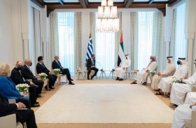 محمد بن زايد وميتسوتاكيس يشهدان إعلان الشراكة بين الإمارات واليونان 