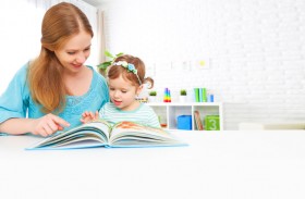 كيف تساعد طفلك على تحمّل فترة العزل المنزلي؟