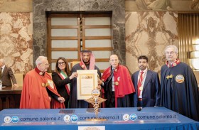 جامعة ساليرنو الطبية الإيطالية تمنح عبدالله آل حامد الدكتوراة الفخرية في العلوم الإنسانية وعضوية الكلية العليا