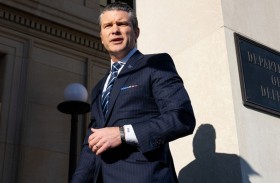 وزير الدفاع الأميركي ضالع في ثغرة أمنية ثانية عبر «سيغنال» 