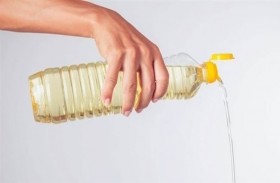 لهذا السبب تجنبي سكب الزيت الحار في المجلى