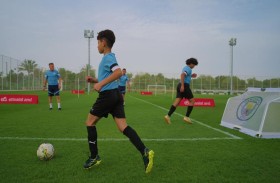 & ومانشستر سيتي ينظمان مفاجأة من العمر للاعبين الناشئين في برنامج اللاعب الموهوب