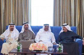 حاكم أم القيوين يستقبل المعزين بوفاة الشيخ محمد بن حميد عبدالرحمن الشامسى