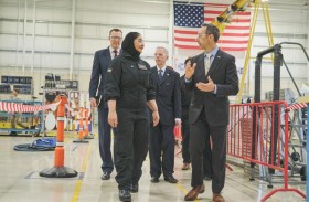 موزة بنت مروان آل مكتوم أول امرأة في العالم تحلق بالطائرة (تيلتروتو) ذات الأجنحة الدوارة