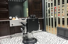 ضبط صالوني حلاقة سريين 