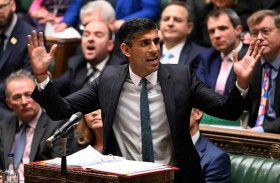 سوناك يواجه صعوبات بعد سنة على توليه رئاسة الحكومة البريطانية 