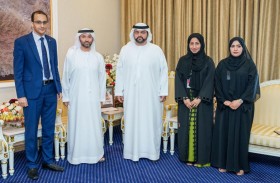 محمد الشرقي يطلع على مشاريع دائرة الحكومة الإلكترونية بالفجيرة للتحول الرقمي