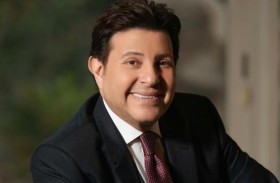 هاني شاكر يقاضي شاعراً اتهمه بسرقة كلمات «رحماكي»