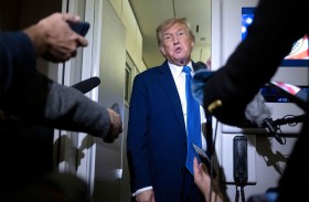 ترامب يمنح الدبلوماسية فرصة قبل اجتماع أوروبي إيراني 