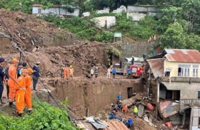 ارتفاع حصيلة ضحايا إعصار بنغلادش والهند إلى 65 