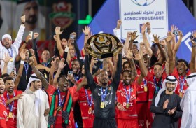 جياني انفانتينو يهنئ شباب الأهلي بلقب دوري أدنوك للمحترفين