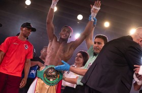 «نزال العام» في دبي يبتسم للملاكم الكوبي هيريرا على حساب المكسيكي روبليس