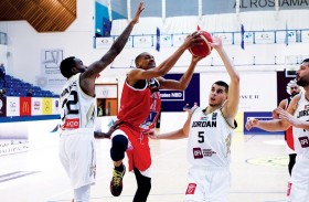 منتخبا كرة السلة يستعدان للمشاركة في الدورة الخليجية الثالثة