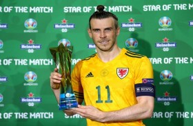 بيل يحصل على رتبة الإمبراطورية البريطانية