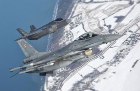 توتر فوق السحاب.. أجسام غامضة تُحيي شبح الحرب الباردة في أوروبا