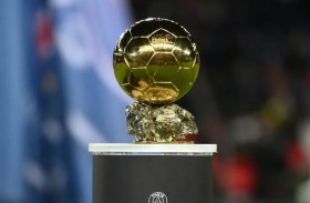 الذكاء الاصطناعي يرشح 10نجوم للفوز بجائزة «الكرة الذهبية السوبر»