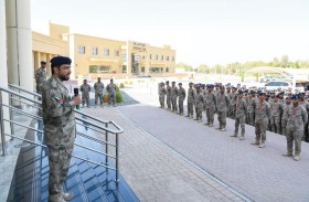  شرطة أبوظبي تحث مجندي الخدمة الوطنية على التحلي بروح المسؤولية والانضباط